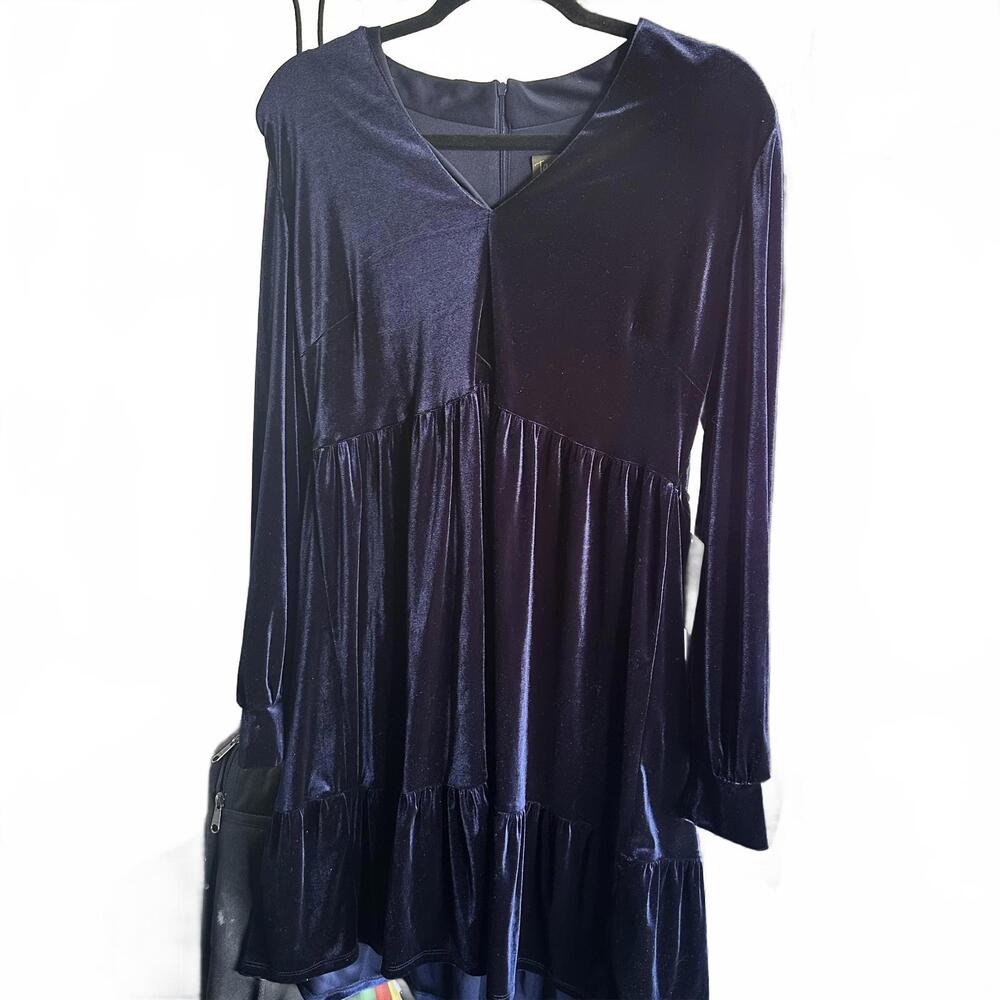 Taylor Velvet Midi Dress - Size 16